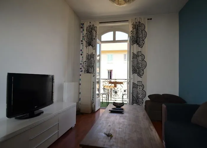 Acropolis - Appartement 4 Personnes Quartier Riquier A Nice